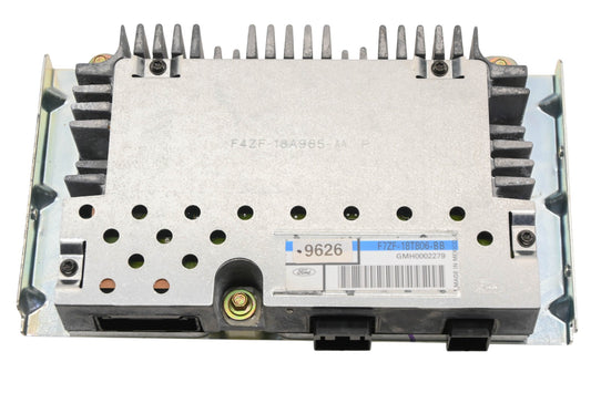 New OEM Ford F7ZZ-18B849-BA, F7ZF-18T806-BB Amplifier NOS