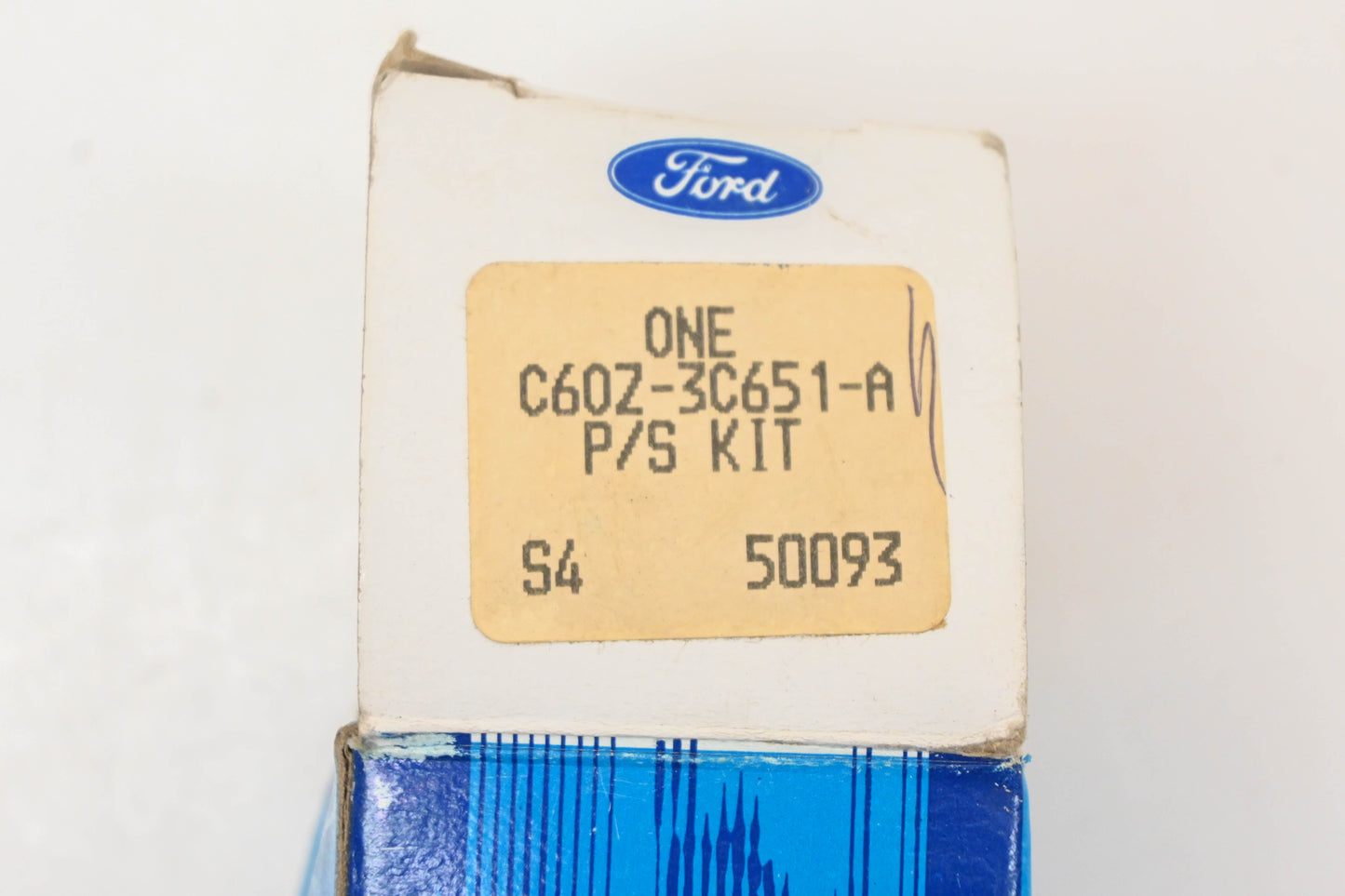 New OEM Ford C6OZ-3C651-A Power Steering Cylinder Boot Kit NOS
