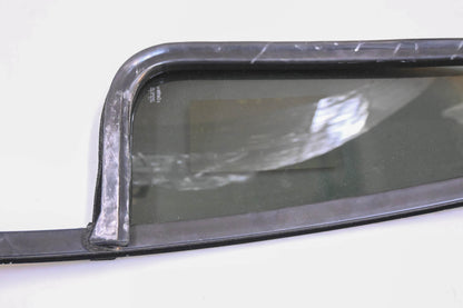 New OEM Ford 2C5Z-7825767-BAA, DV10094YPY Carlite Rear Left Vent Glass Assembly NOS