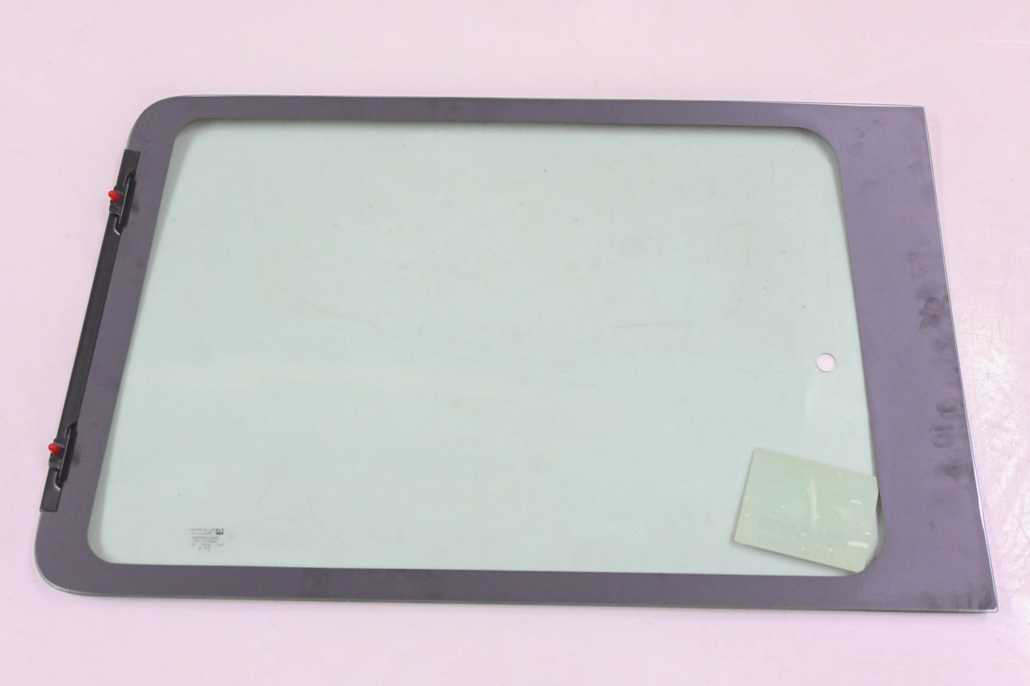New OEM Ford F6XZ-12257A22-AA, DD08961GTY Carlite Side Door Glass NOS