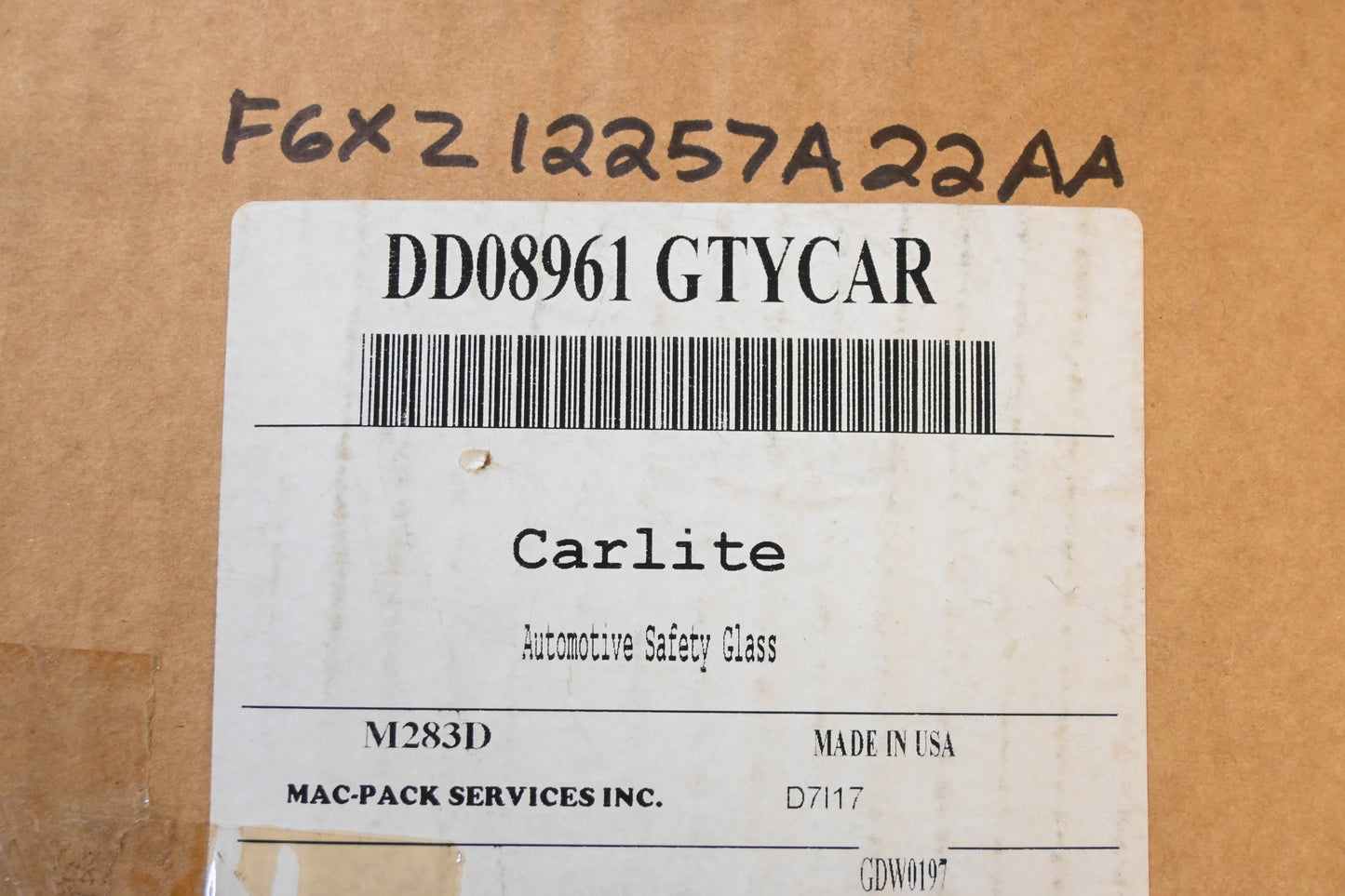 New OEM Ford F6XZ-12257A22-AA, DD08961GTY Carlite Side Door Glass NOS