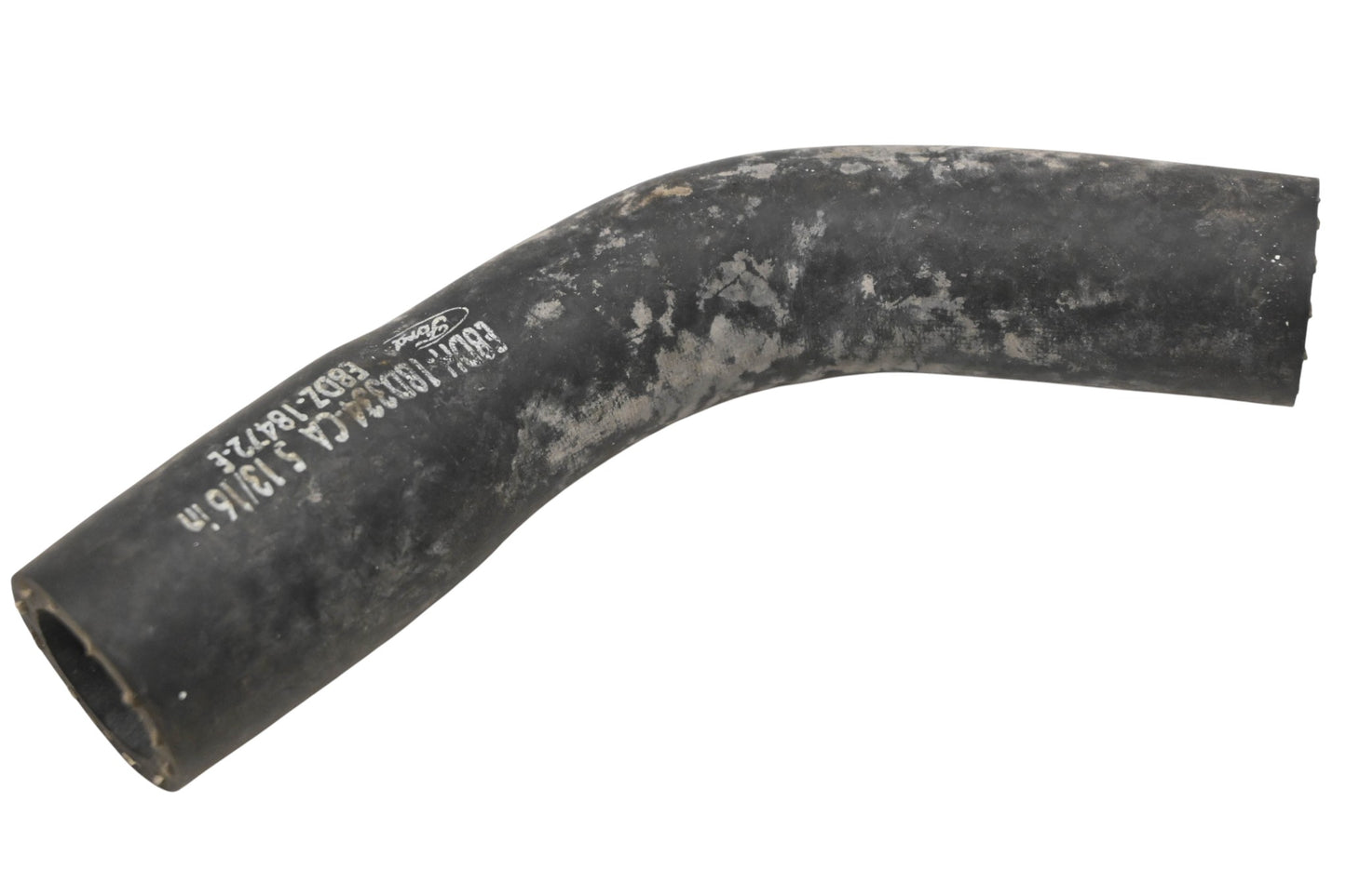 New OEM Ford E8DZ-18472-E, E8DH-18D334-CA Heater Hose NOS