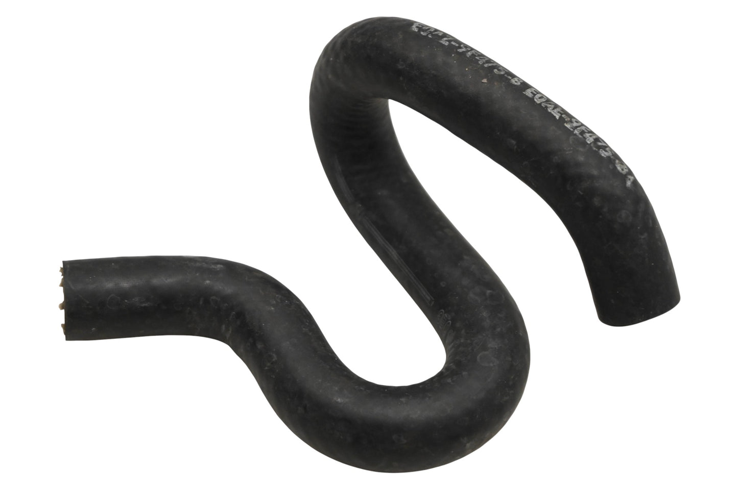 New OEM Ford E0AZ-9F475-B, E0AE-9F475-BA EGR Cooler Outlet Hose NOS