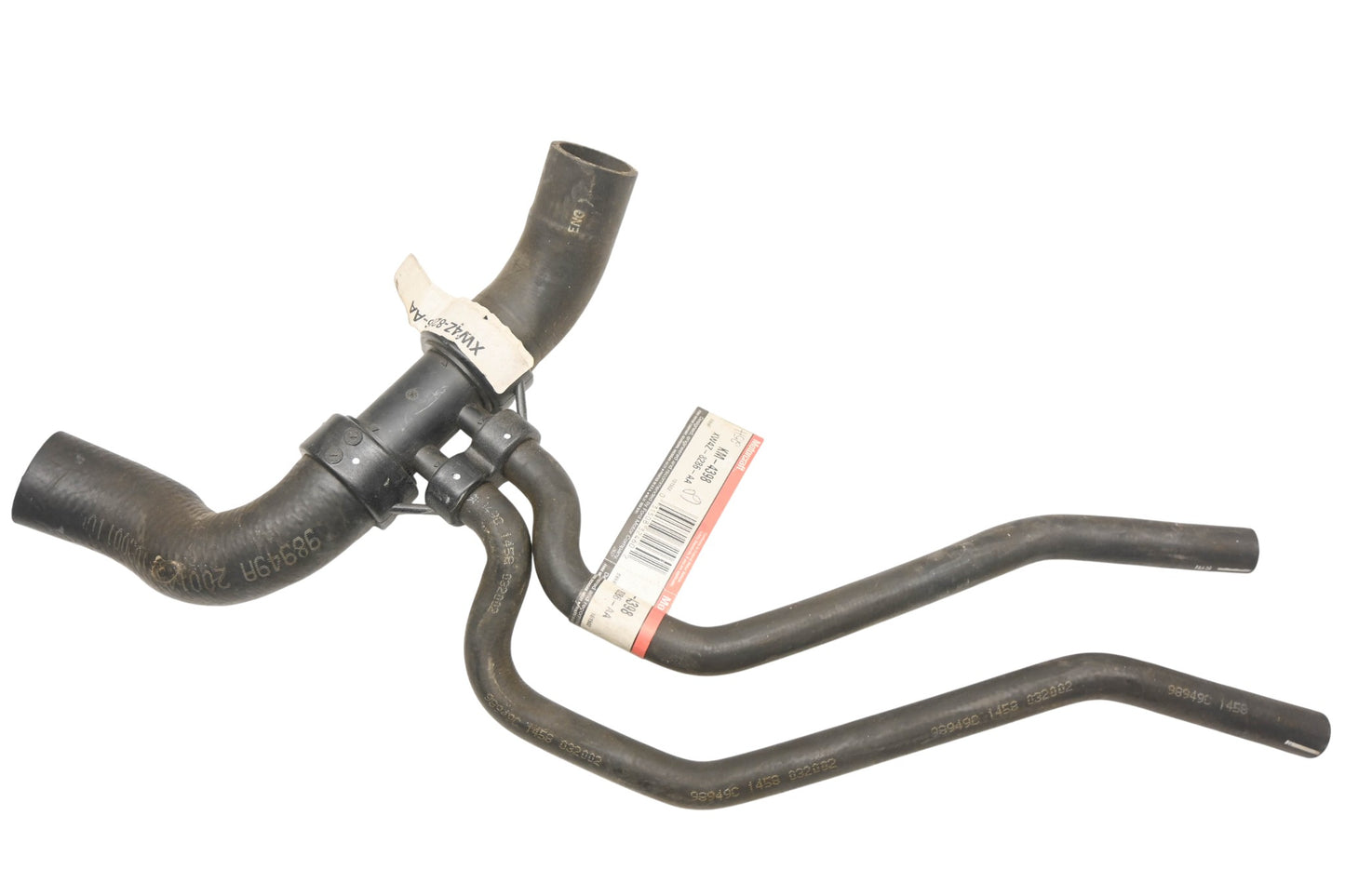 New OEM Motorcraft KM-4398, XW4Z-8266-AA, KM4398 Coolant Hose Assembly NOS