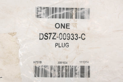 New OEM Ford DS7Z-00933-C, DS73-F201A16-BA Front Right Door Plug Panel NOS