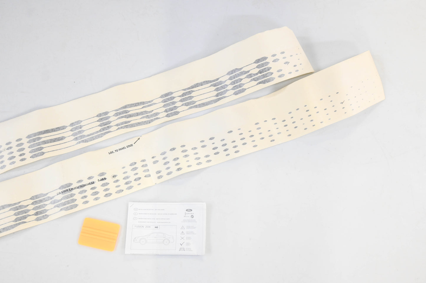 New OEM Ford 8E5Z-5420000-AA 2006 Fusion Body Side Stripe Decal Kit NOS