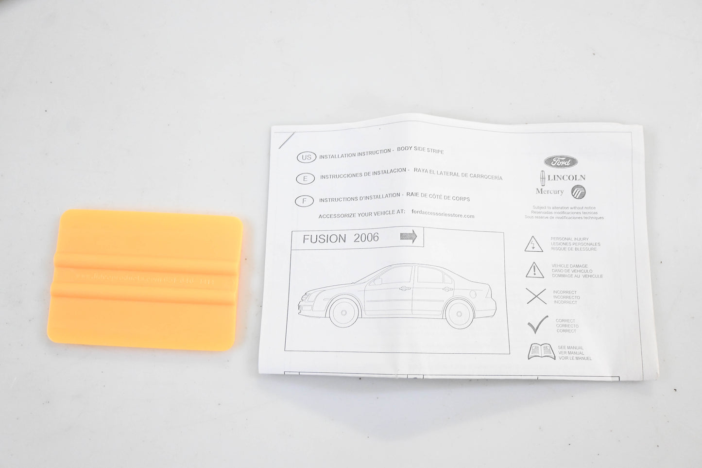 New OEM Ford 8E5Z-5420000-AA 2006 Fusion Body Side Stripe Decal Kit NOS