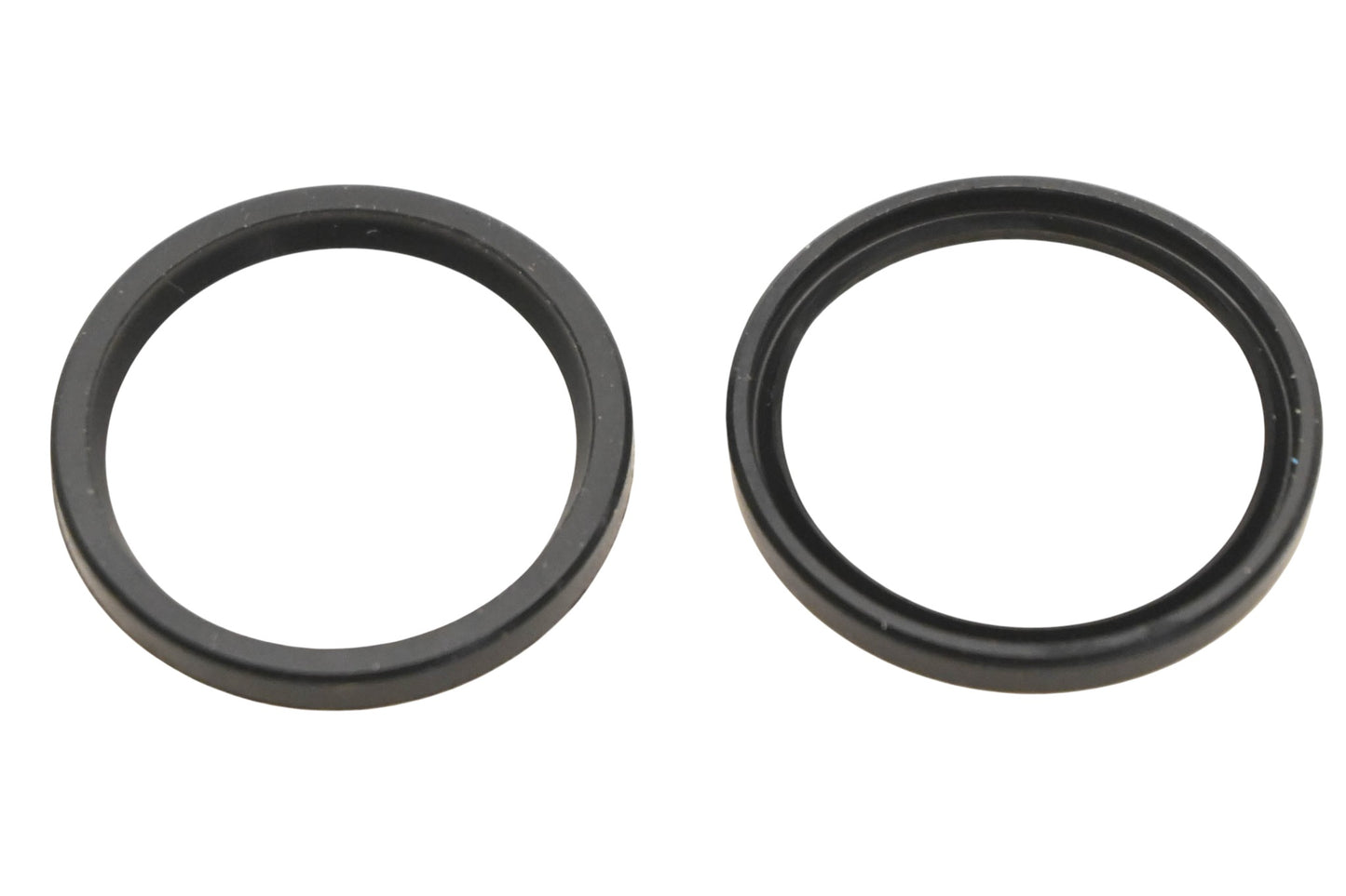 New OEM Honda 46525-KK0-003 Dust Seals Qty 2 NOS