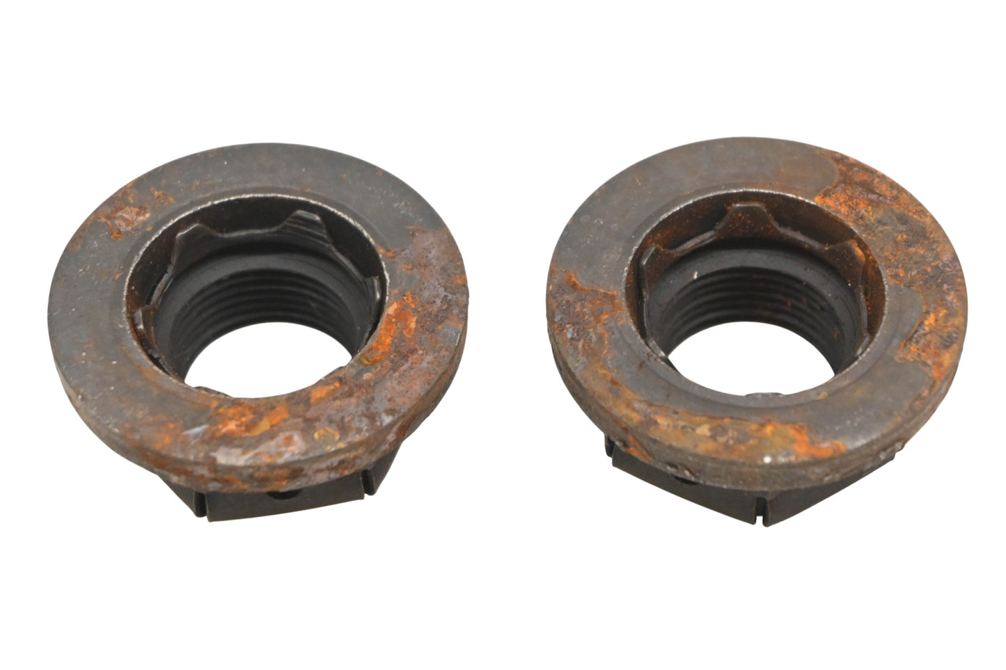 New OEM Ford E43Z-3B477-A Retainer Axle Nuts Qty 2 NOS