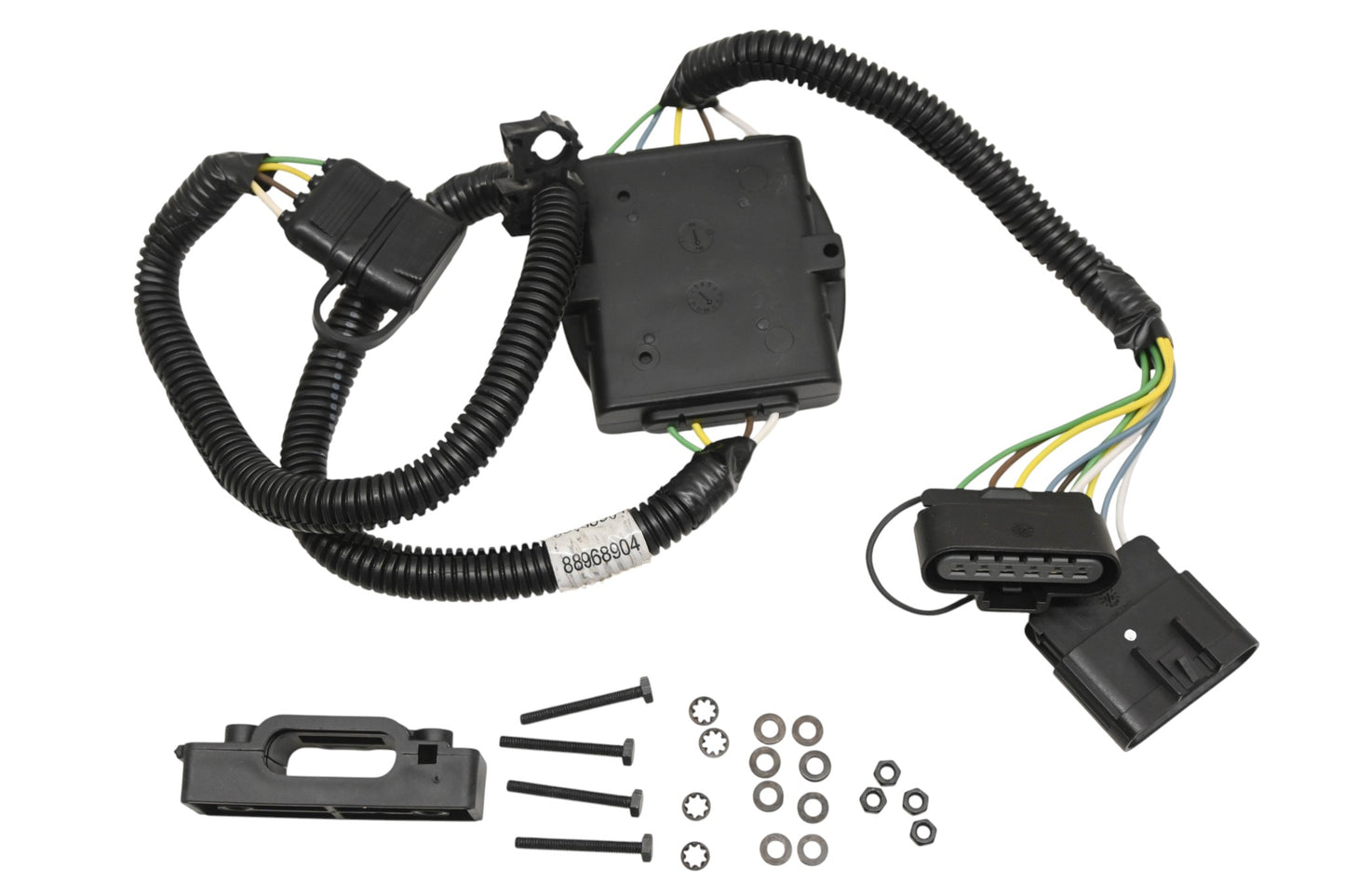 General Motors 17801656, 88968904 Trailer Hitch Wiring Harness Kit NOS