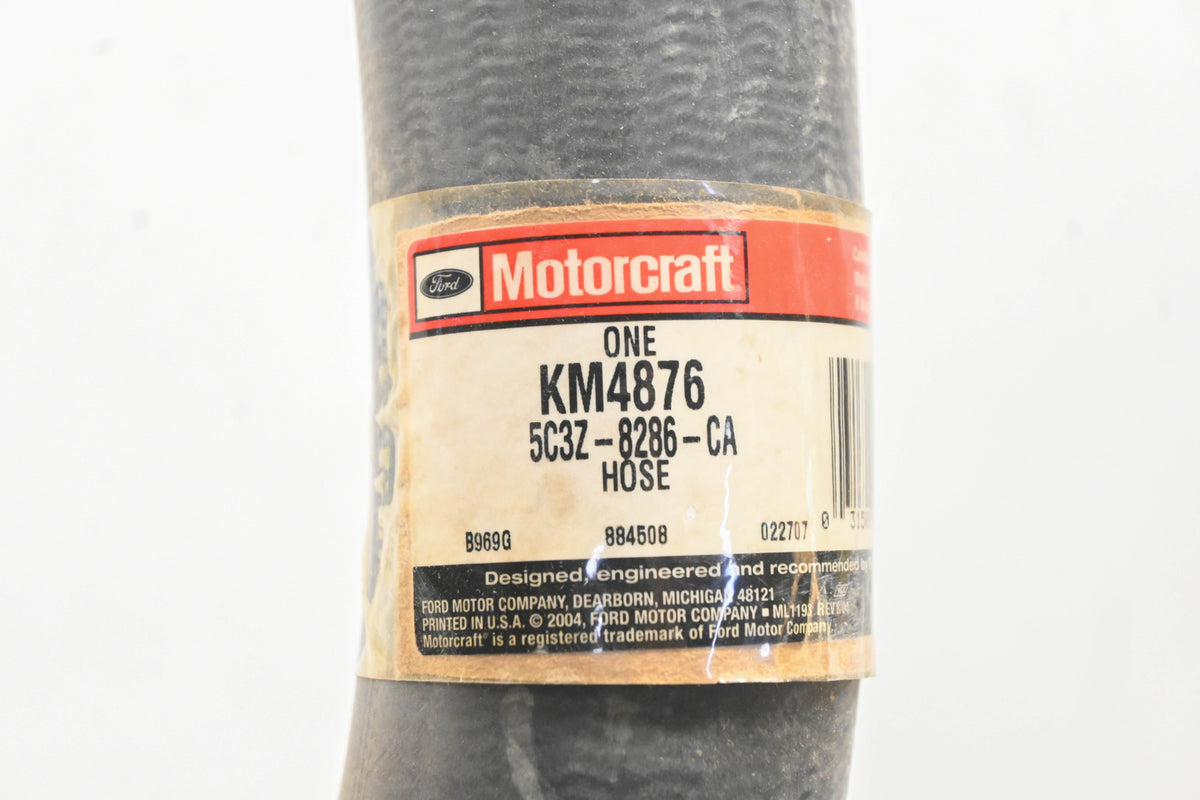 New OEM Motorcraft KM-4876, 5C3Z-8286-CA, KM4876 Radiator Coolant Hose Assembly NOS