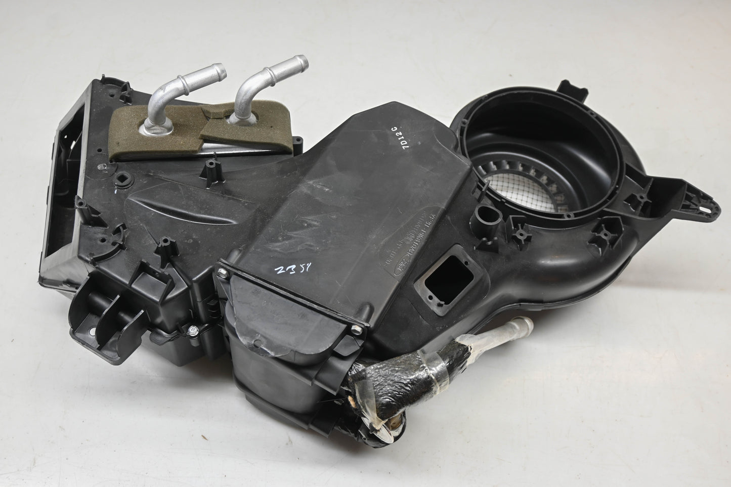 New OEM Ford XF2Z-18K463-BA, Y2FH-19K610-AB Windstar Rear Auxiliary HVAC Assembly NOS