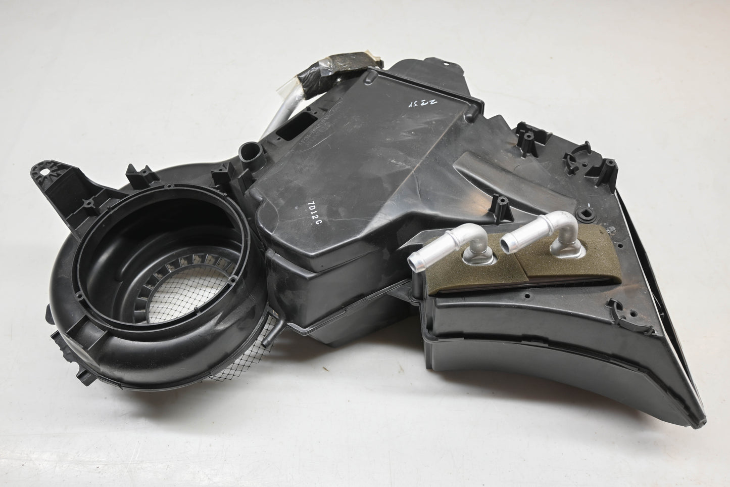 New OEM Ford XF2Z-18K463-BA, Y2FH-19K610-AB Windstar Rear Auxiliary HVAC Assembly NOS