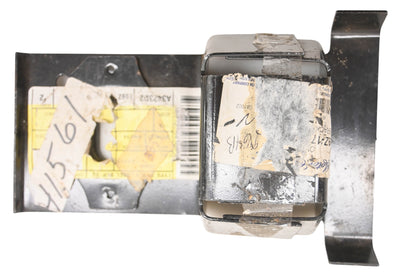 New OEM Ford E69Z-17B749-A Front Right Bumper Bracket NOS