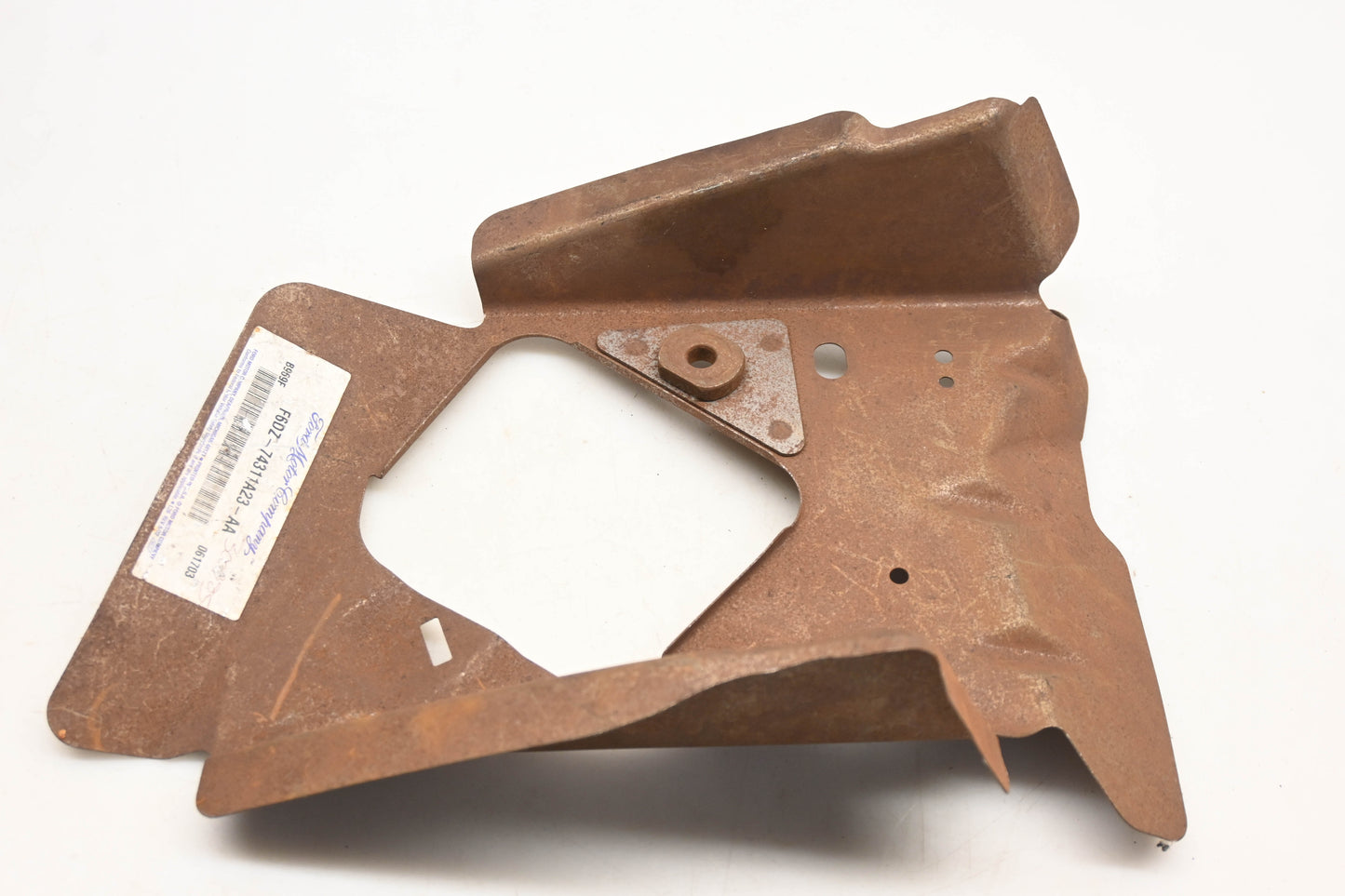 New OEM Ford F6DZ-74311A23-AA Rear Left Quarter Panel Trim Bracket NOS