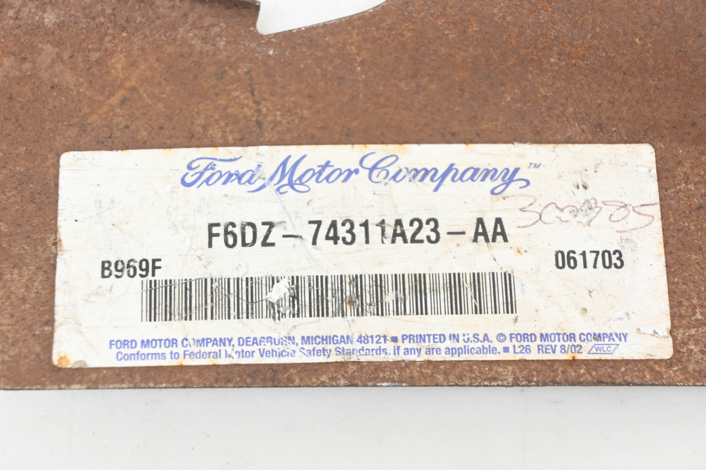 New OEM Ford F6DZ-74311A23-AA Rear Left Quarter Panel Trim Bracket NOS