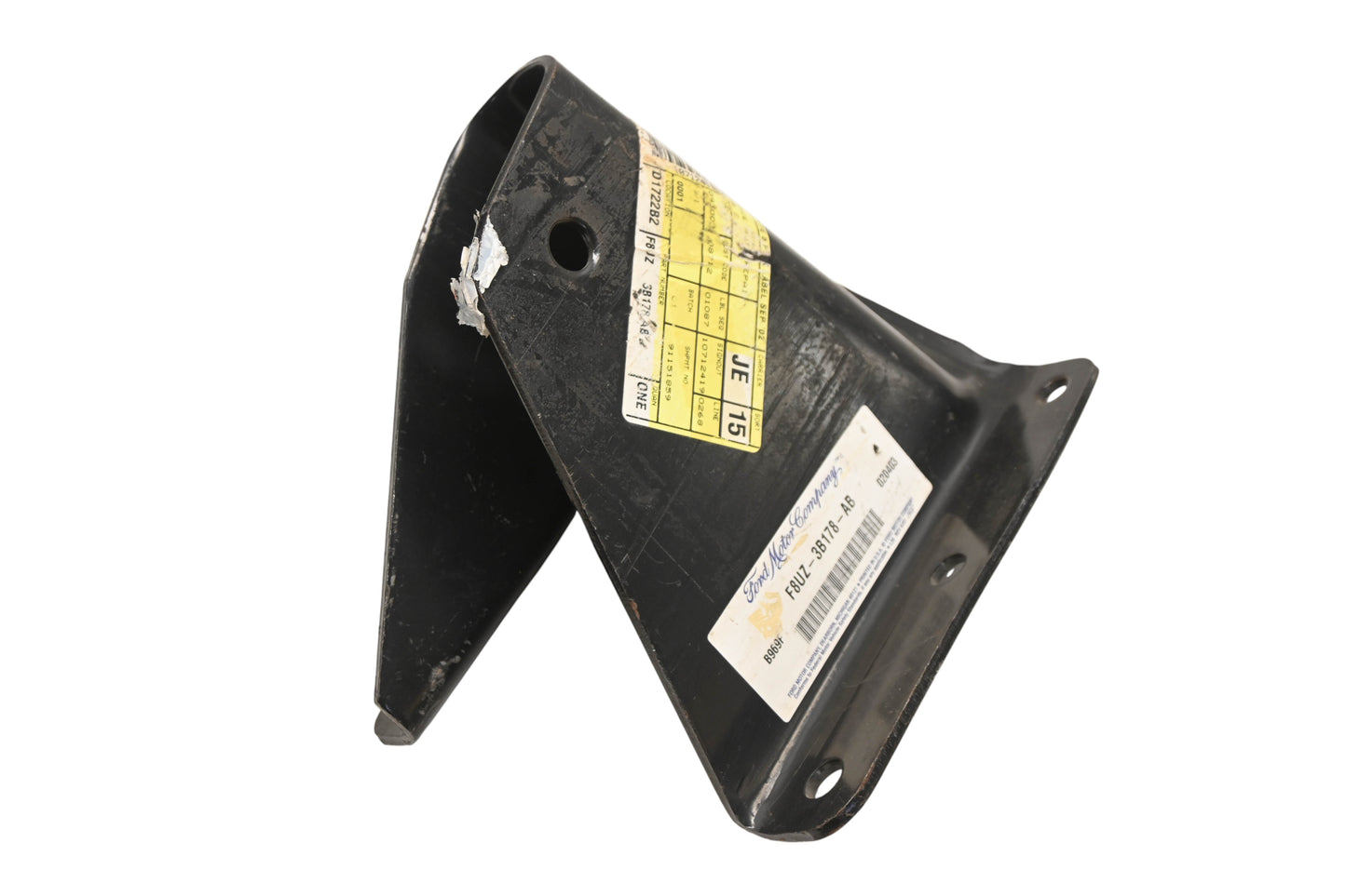 New OEM Ford F8UZ-3B178-AB Front Left Axle Beam Mount Bracket NOS