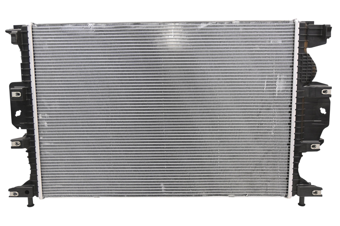 New OEM Motorcraft RAD-165, DG9Z-8005-J Radiator Assembly NOS