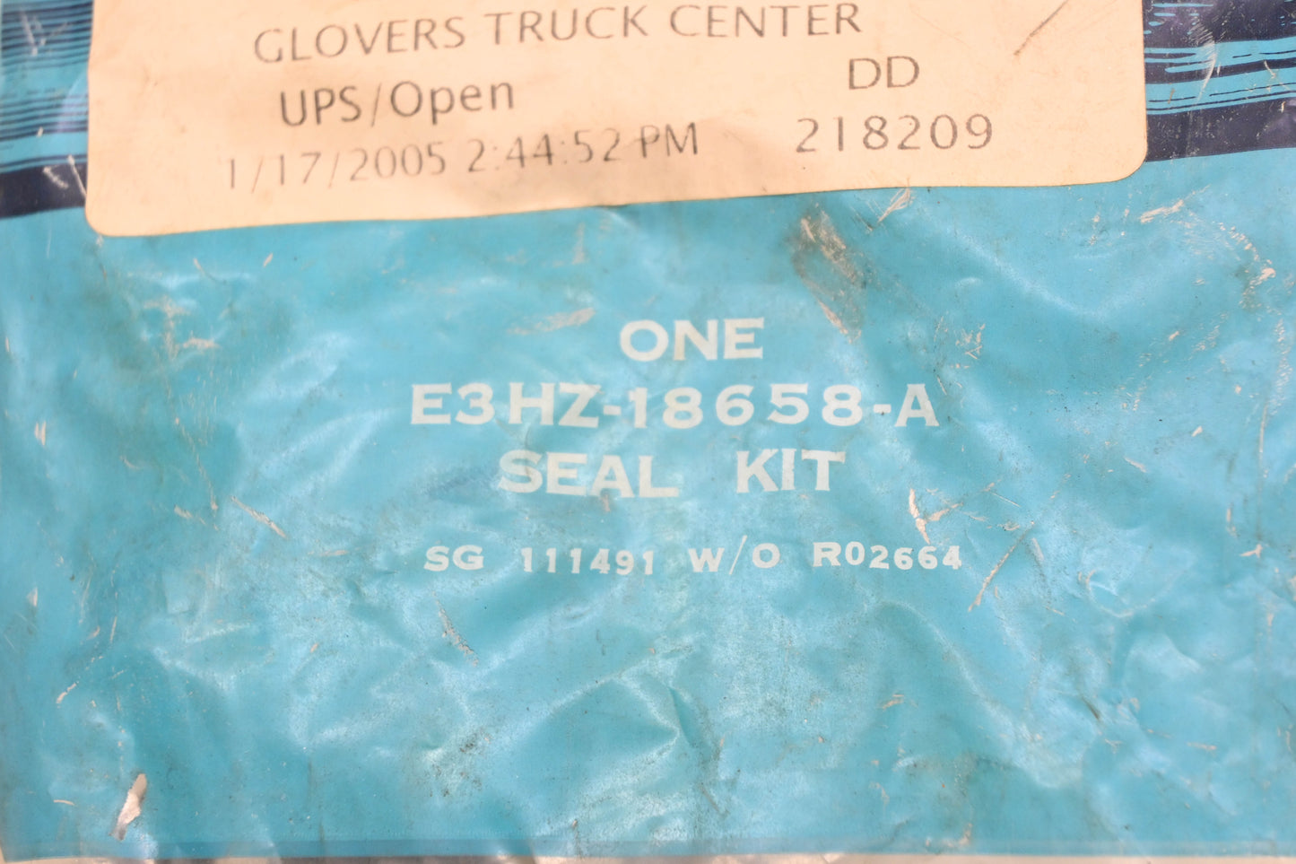 New OEM Ford E3HZ-18658-A Seal Kit NOS