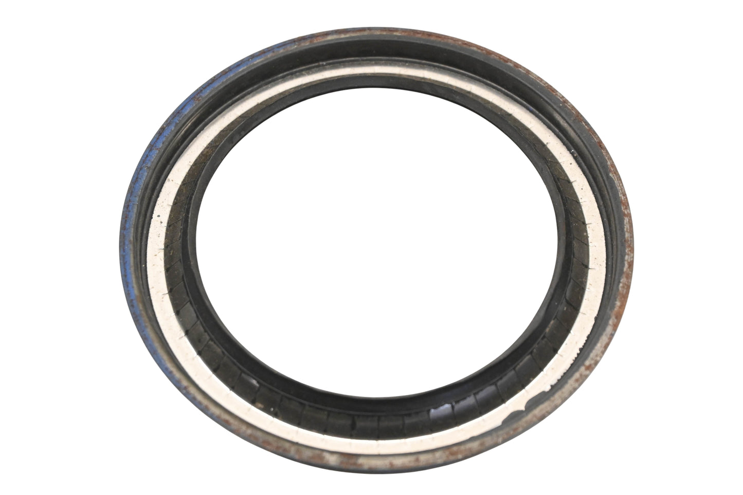New OEM Ford E7TZ-1190-A Wheel Seal Retainer NOS