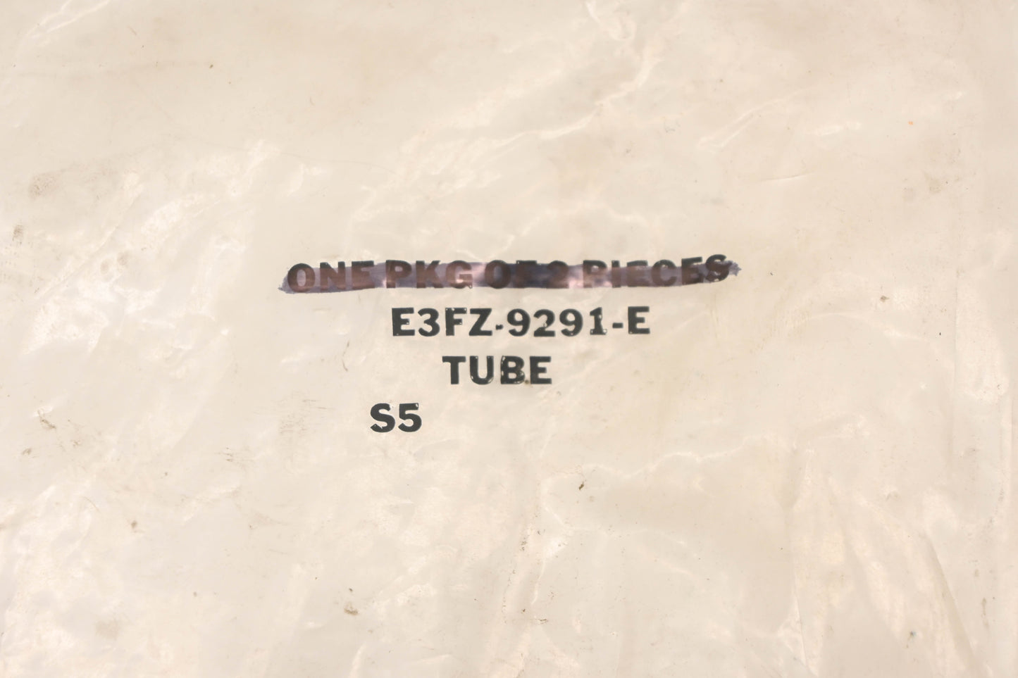 New OEM Ford E3FZ-9291-E Tube NOS