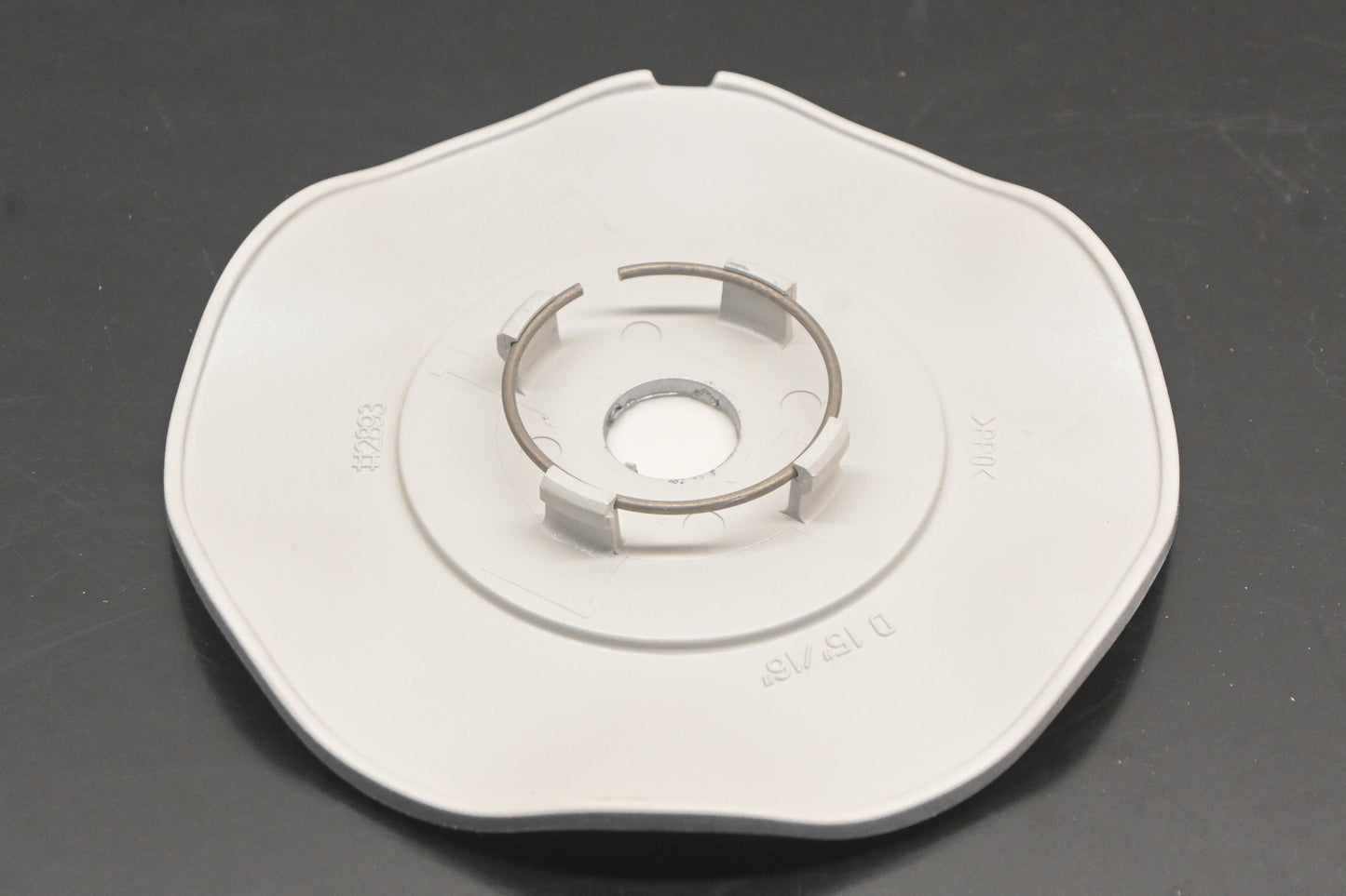 New OEM Ford F52Z-1130-CA Wheel Hub Center Cap NOS