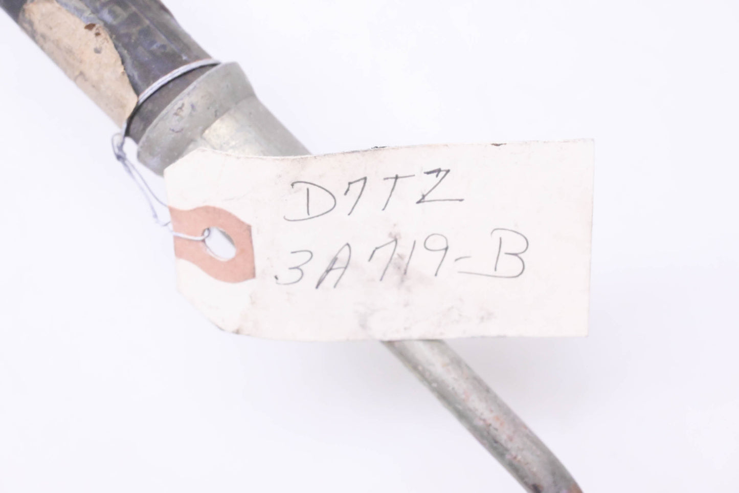 New OEM Ford D7TZ-3A719-B Power Steering Pressure Line Hose NOS