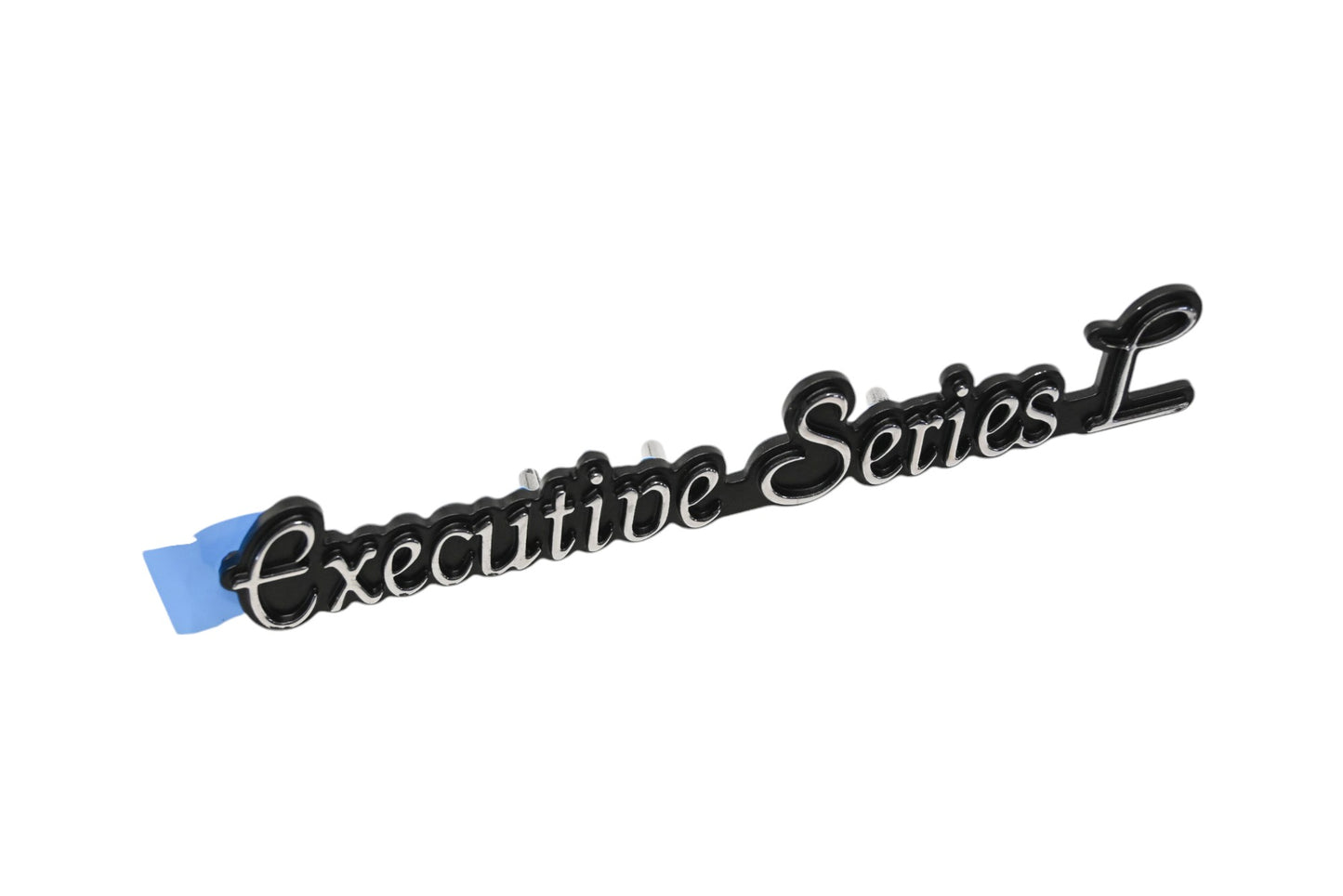 New OEM Ford YW1Z-54297A74-AA Executive Series L Body Side Plate NOS