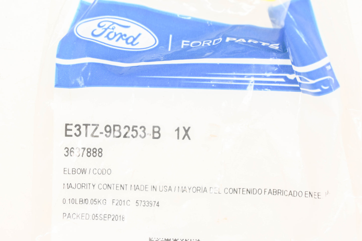 New OEM Ford E3TZ-9B253-B Fuel Filter Tube Elbow Fitting NOS