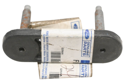 New OEM Ford F8CZ-17D942-BA Rear Bumper Mount Bracket NOS