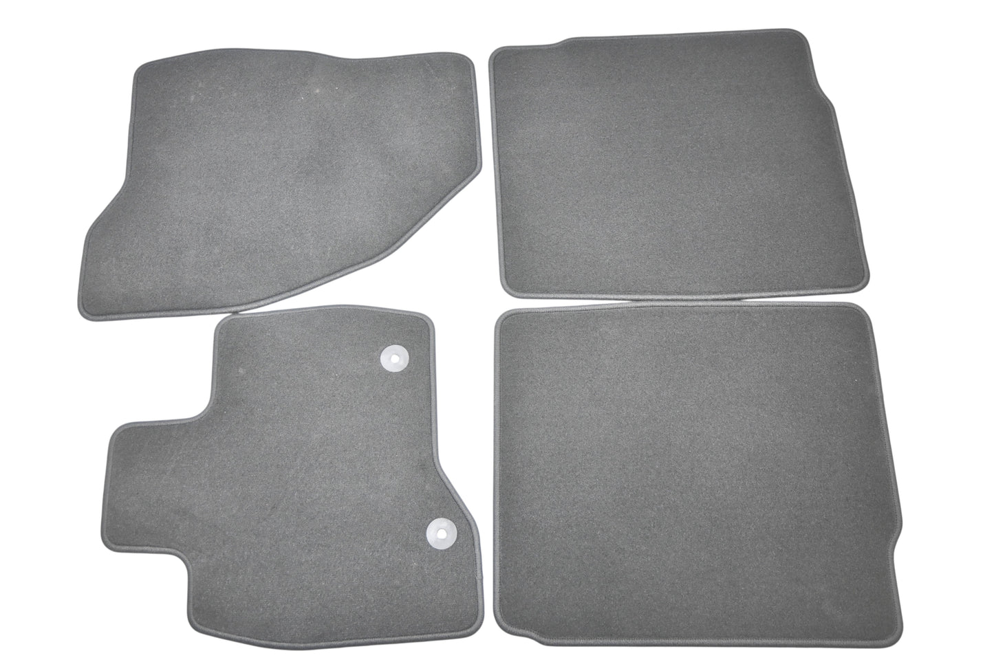 New OEM Ford FB5Z-7813086-AC Explorer Floor Mat Kit NOS