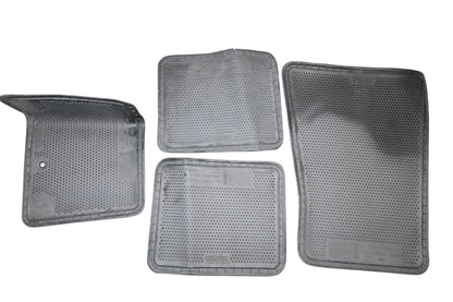 New OEM Ford 5W7Z-5413300-AAE Crown Victoria Floor Mat Kit NOS