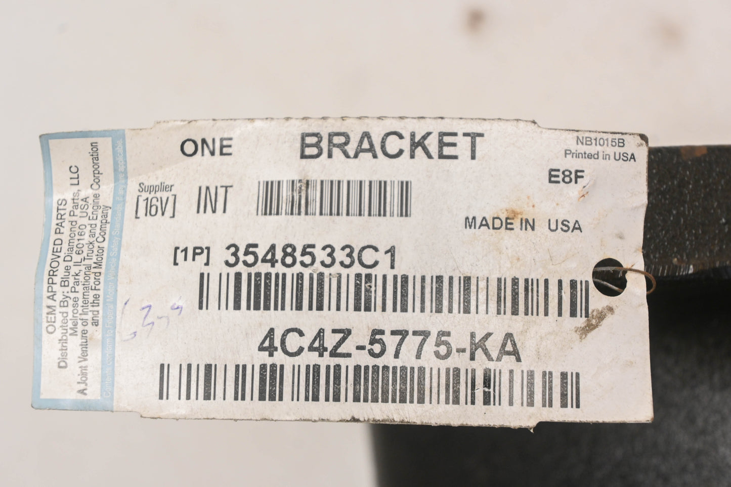 New OEM Ford 4C4Z-5775-KA Rear Right Leaf Spring Rear Bracket NOS
