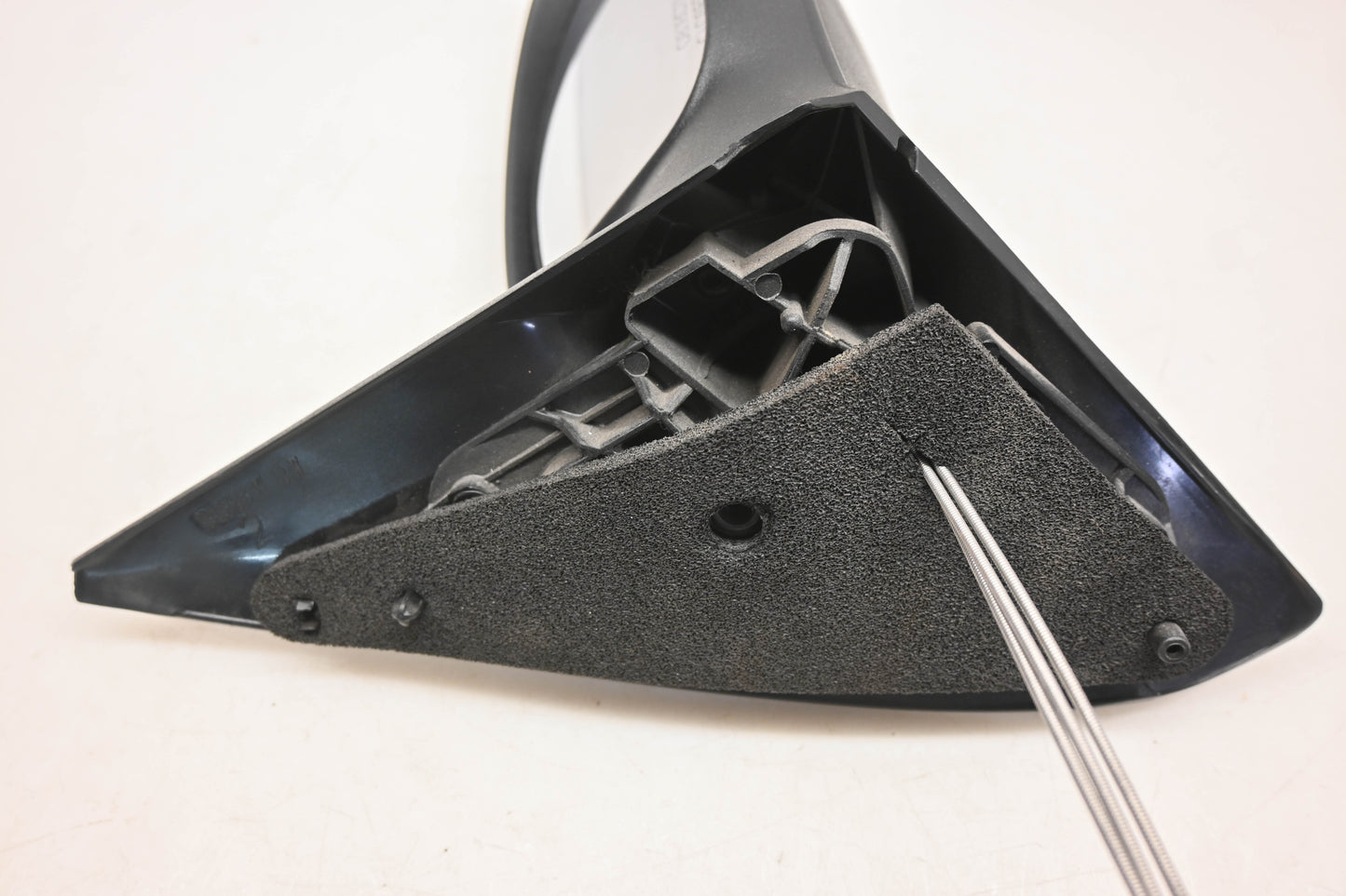 New OEM Ford 98AB17682, 1S4Z-117682-LAB Black Right Manual Side Mirror Assembly NOS