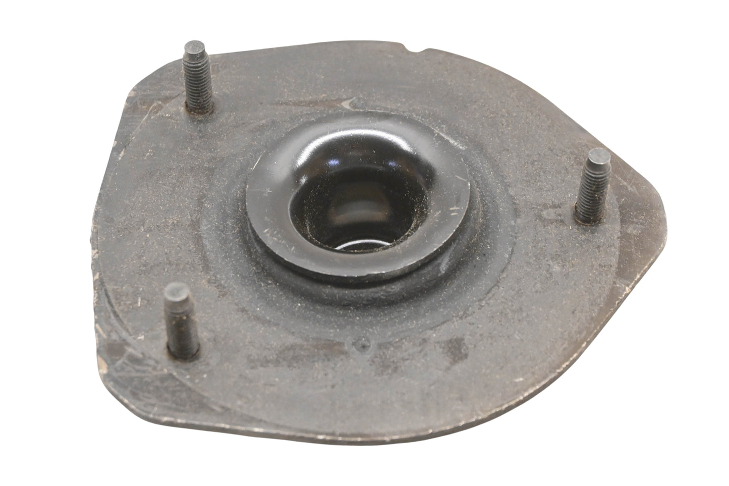 New OEM Ford AD-1006, 3F2Z-18183-AA, AD1006 Front Upper Shock Absorber Bracket NOS