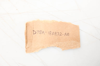 New OEM Ford D70A-18A932-AA Inner Radio Knob NOS