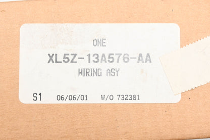 New OEM Ford XL5Z-13A576-AA, XL54-13A576-AC Tow Trailer Wiring Harness NOS