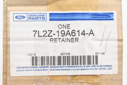 New OEM Ford 7L2Z-19A614-A HVAC Retainer Bracket Seal NOS