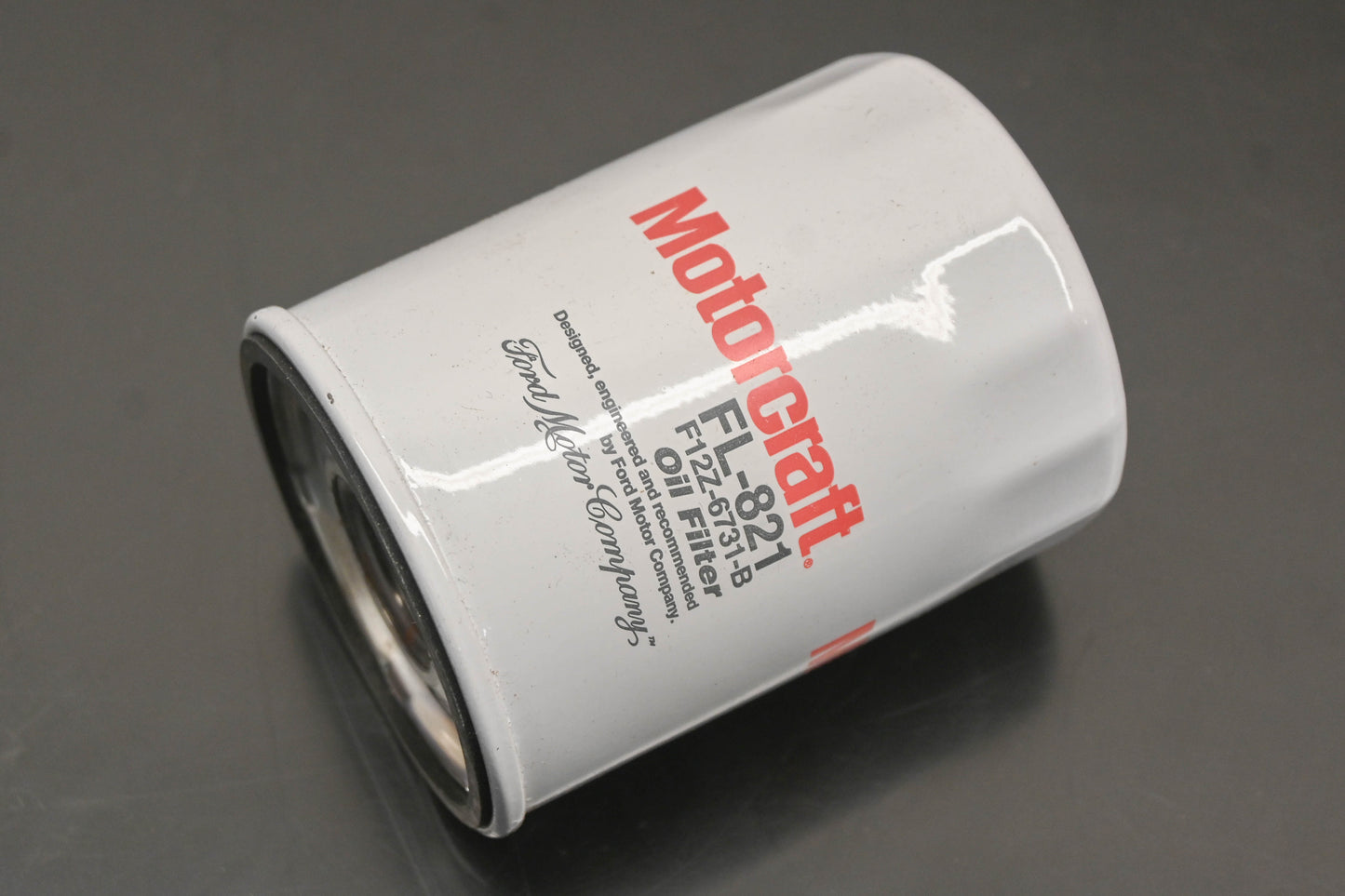 New OEM Motorcraft FL-821, F12Z-6731-B, FL821 Oil Filter NOS