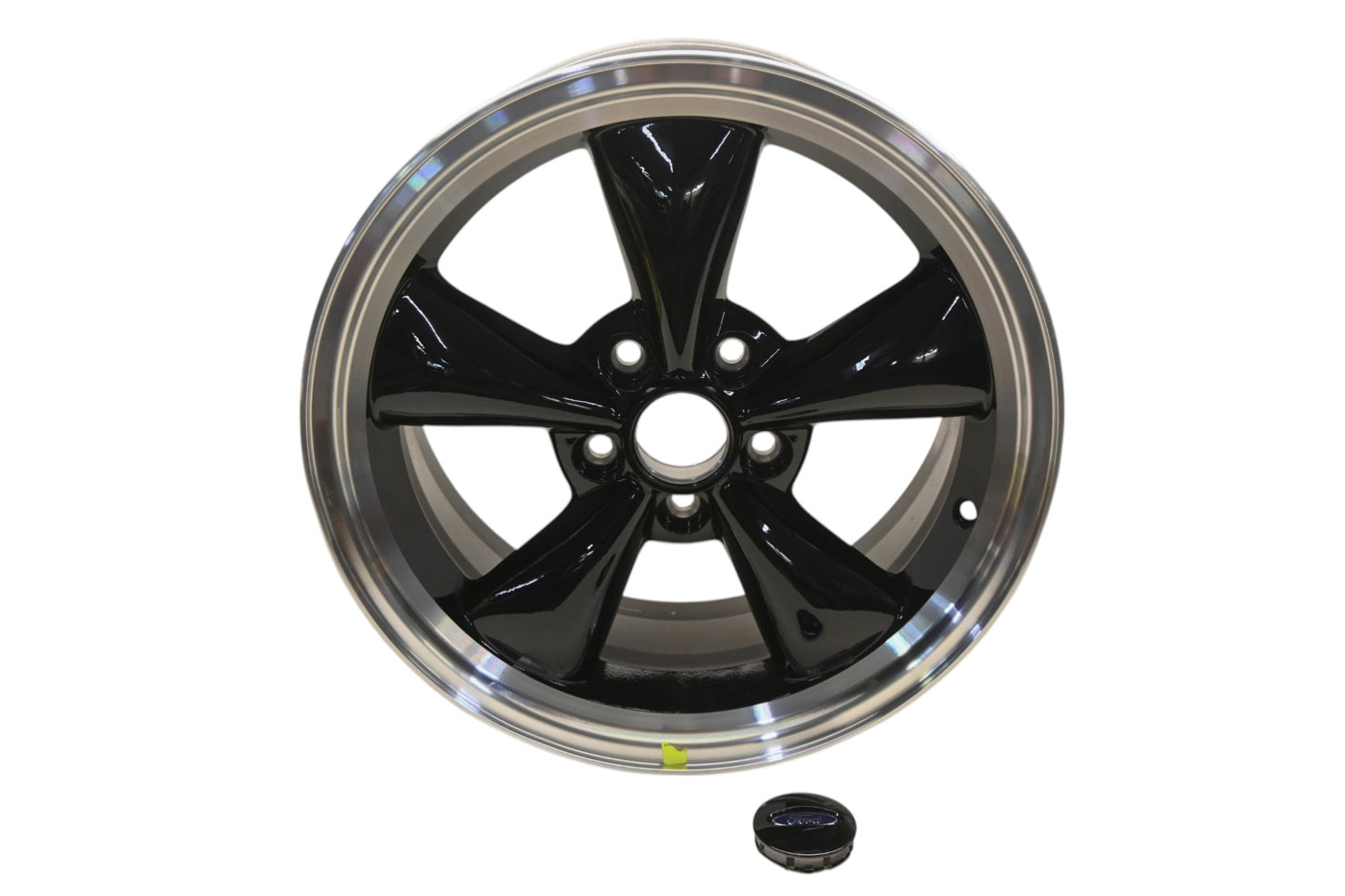 New OEM Ford 7E5Z-1007-C 17x8.0 5x108 45mm Offset Wheel Kit NOS