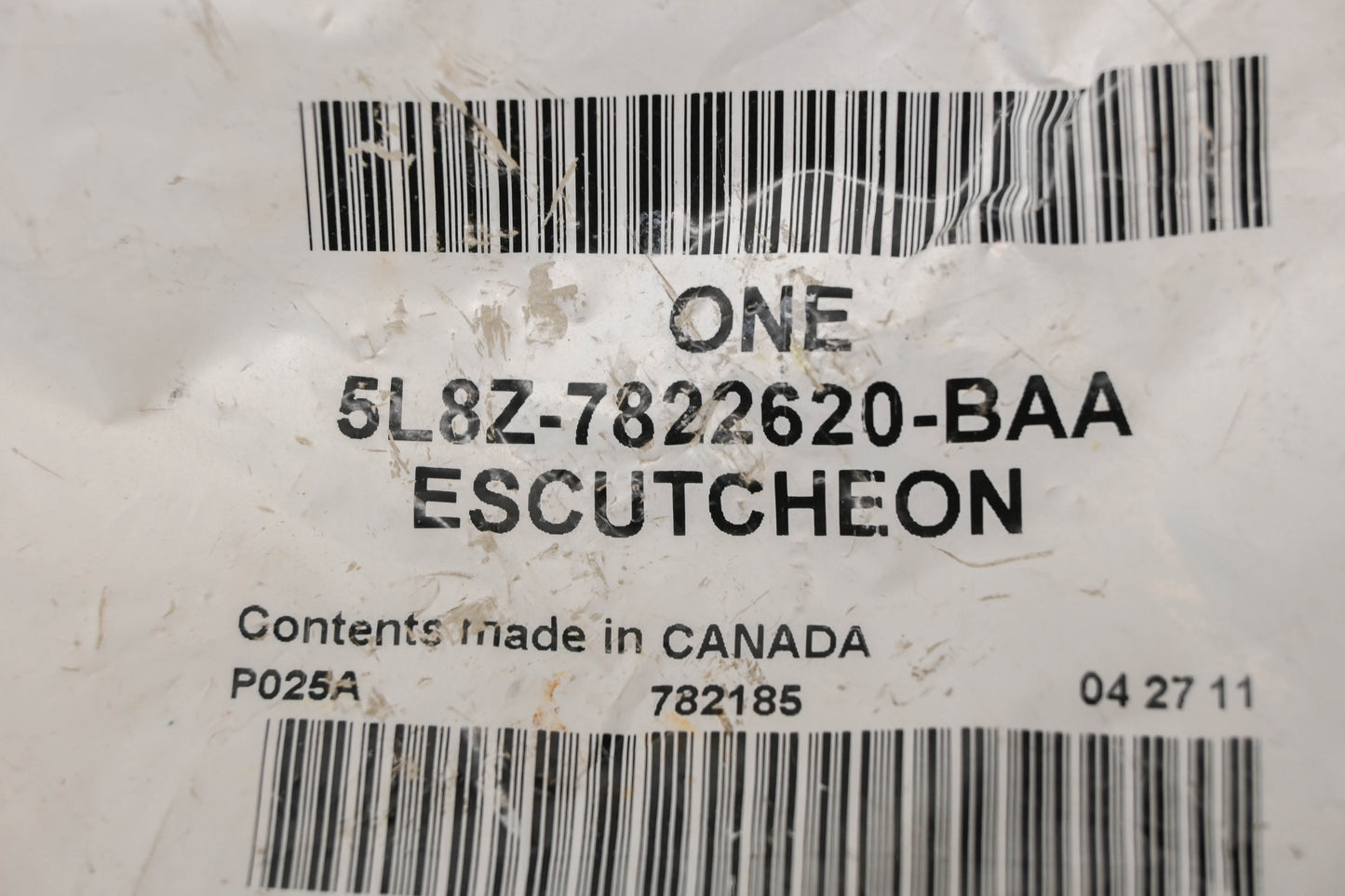 New OEM Ford 5L8Z-7822620-BAA Right Side Interior Door Escutcheon NOS