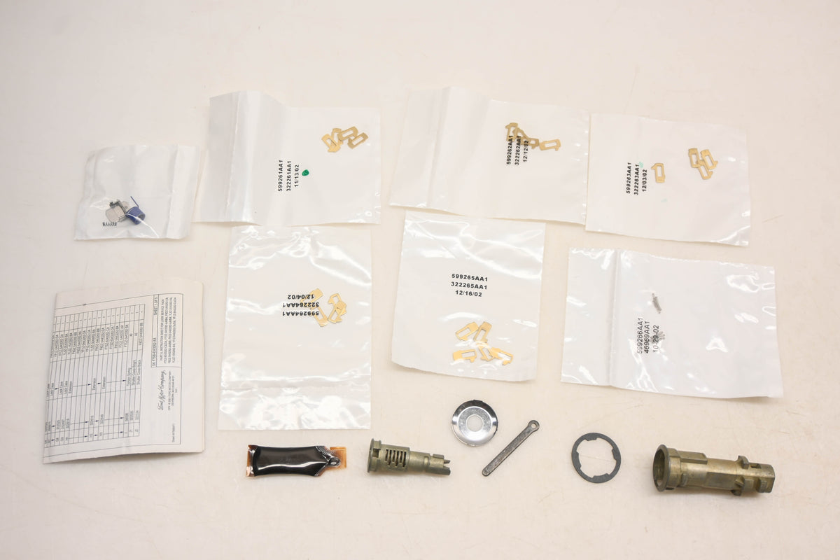 New OEM Ford 1L5Z-9928550-AE Tonneau Cover Lock Cylinder Kit NOS