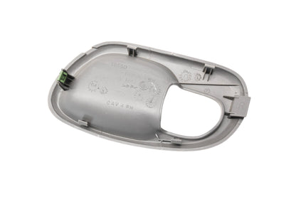 New OEM Ford 3L3Z-1622676-AAA Bezel/ Retainer NOS