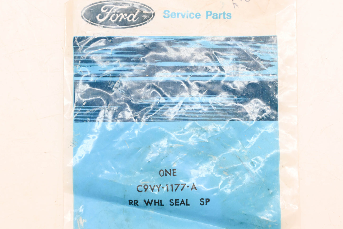 New OEM Ford C9VY-1177-A, D1TW-1177-B Rear Wheel Bearing Seal NOS