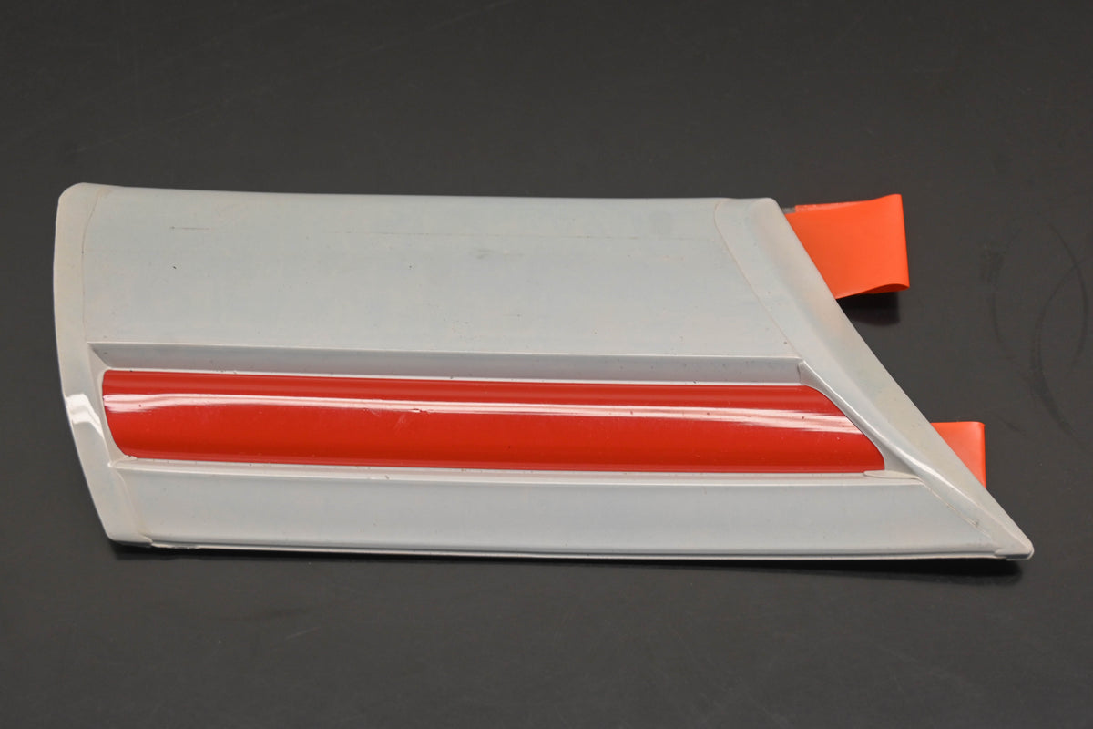 New OEM Ford E66Y-16A039-AW Left Fender Trim Molding NOS