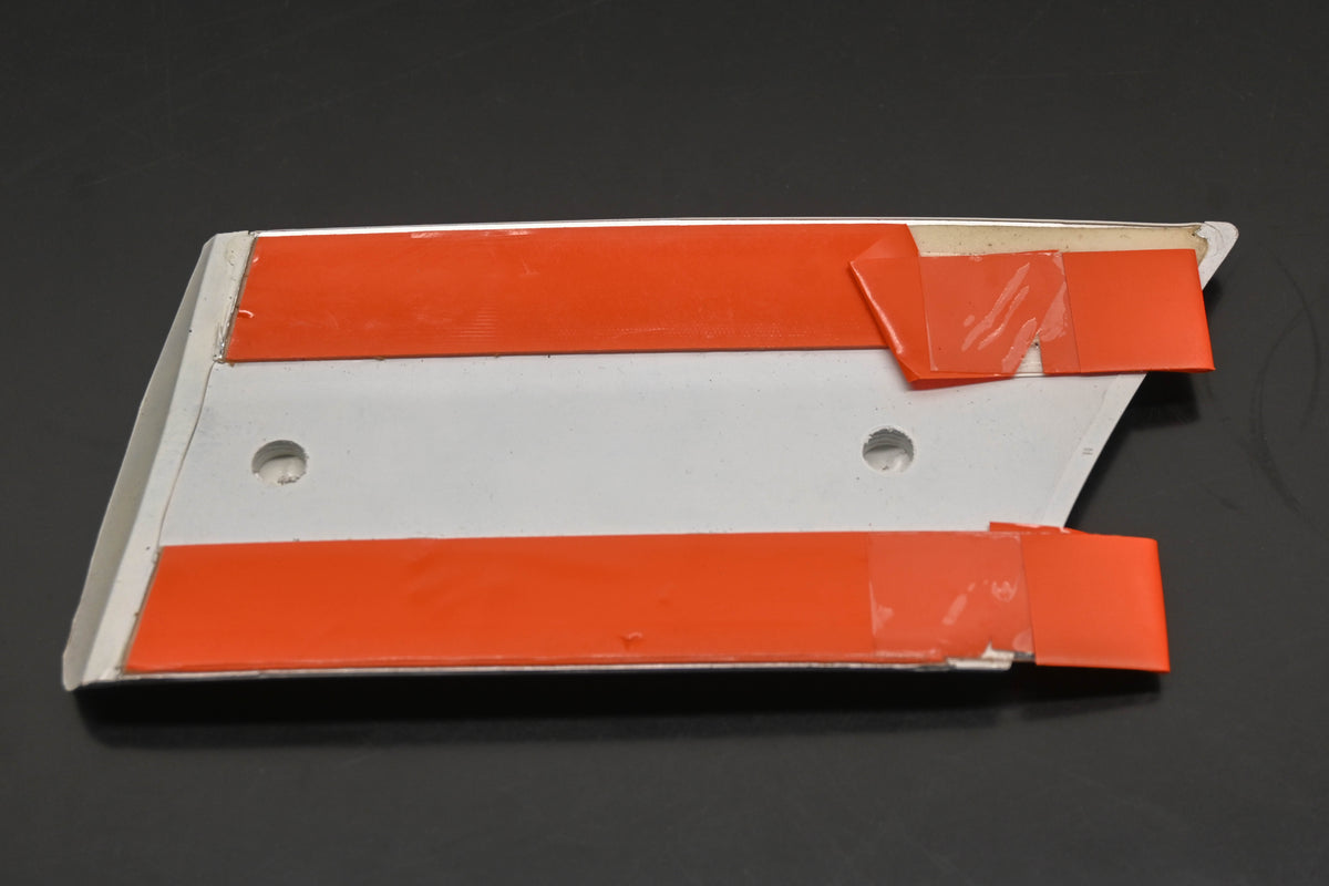 New OEM Ford E66Y-16A039-AW Left Fender Trim Molding NOS