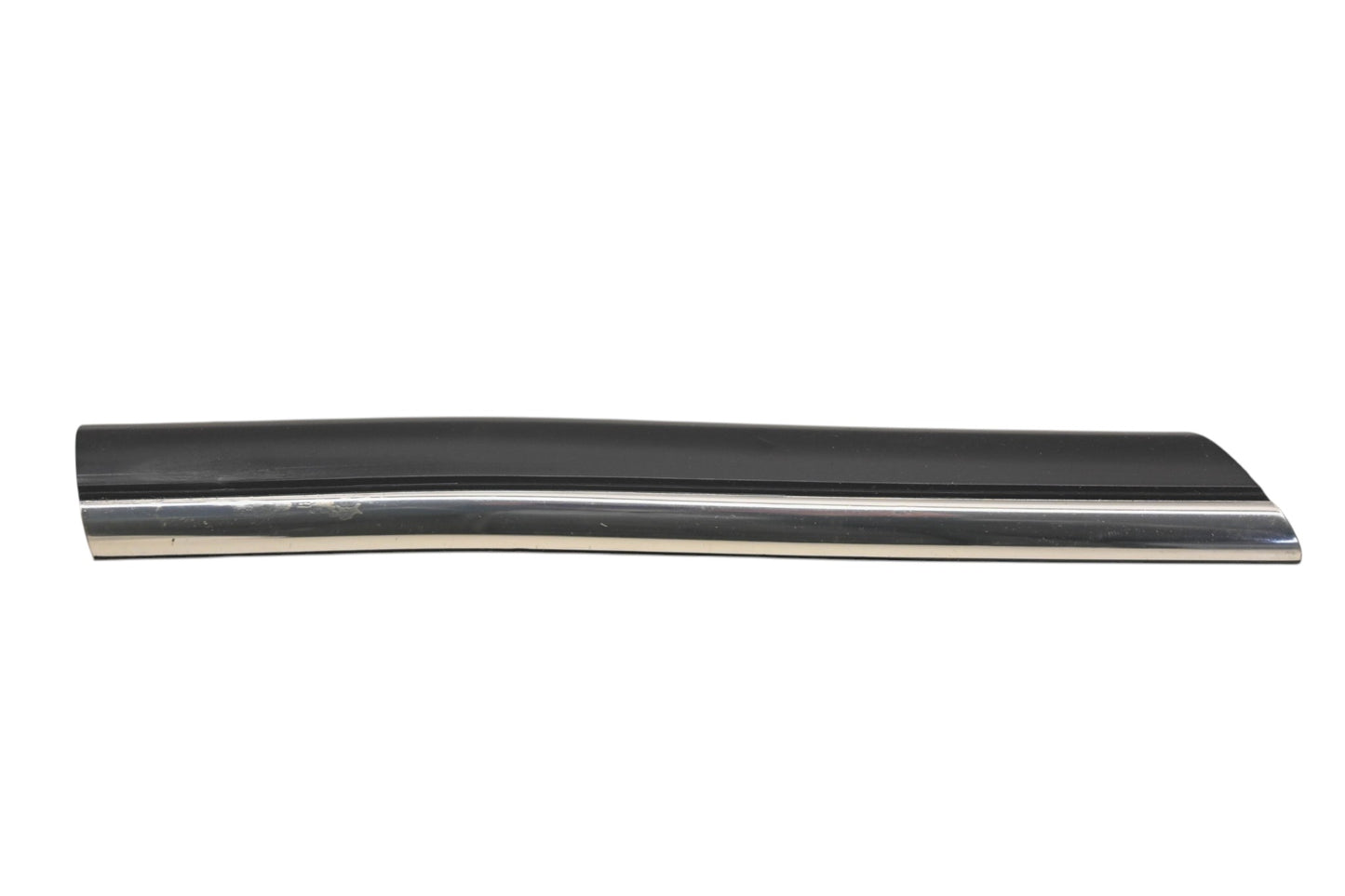 New OEM Ford E4SZ-16004-AP Front Left Fender Trim Molding NOS
