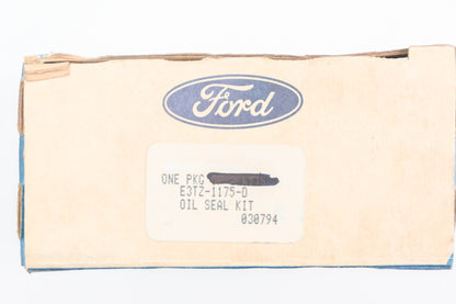New OEM Ford E3TZ-1175-D Oil Seal Kit NOS