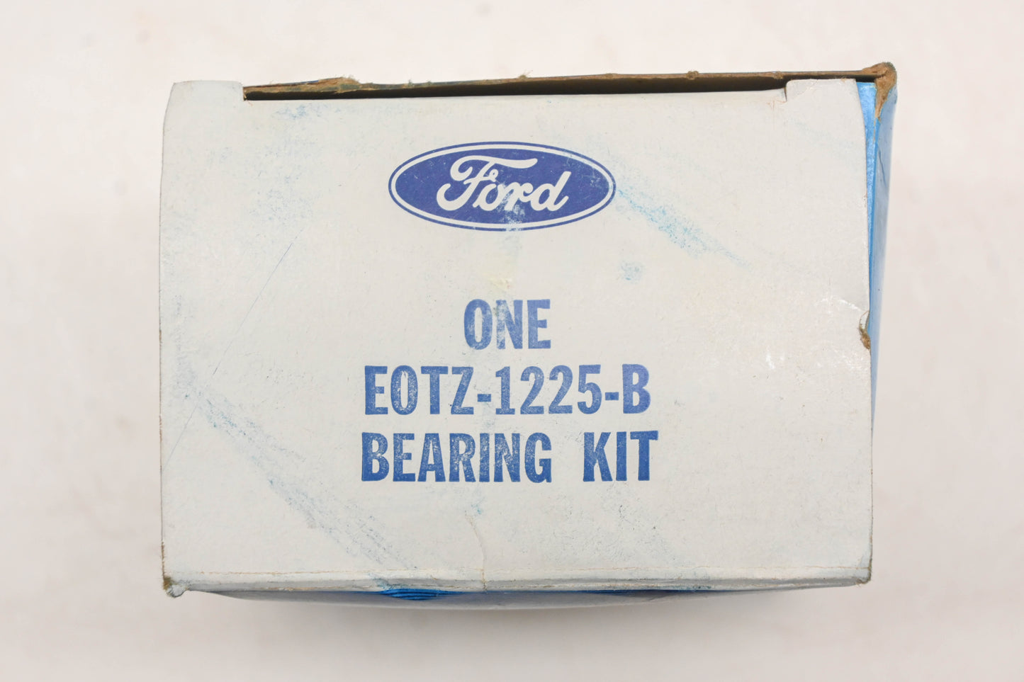 New OEM Ford EOTZ-1225-B Rear Wheel Bearing Kit NOS