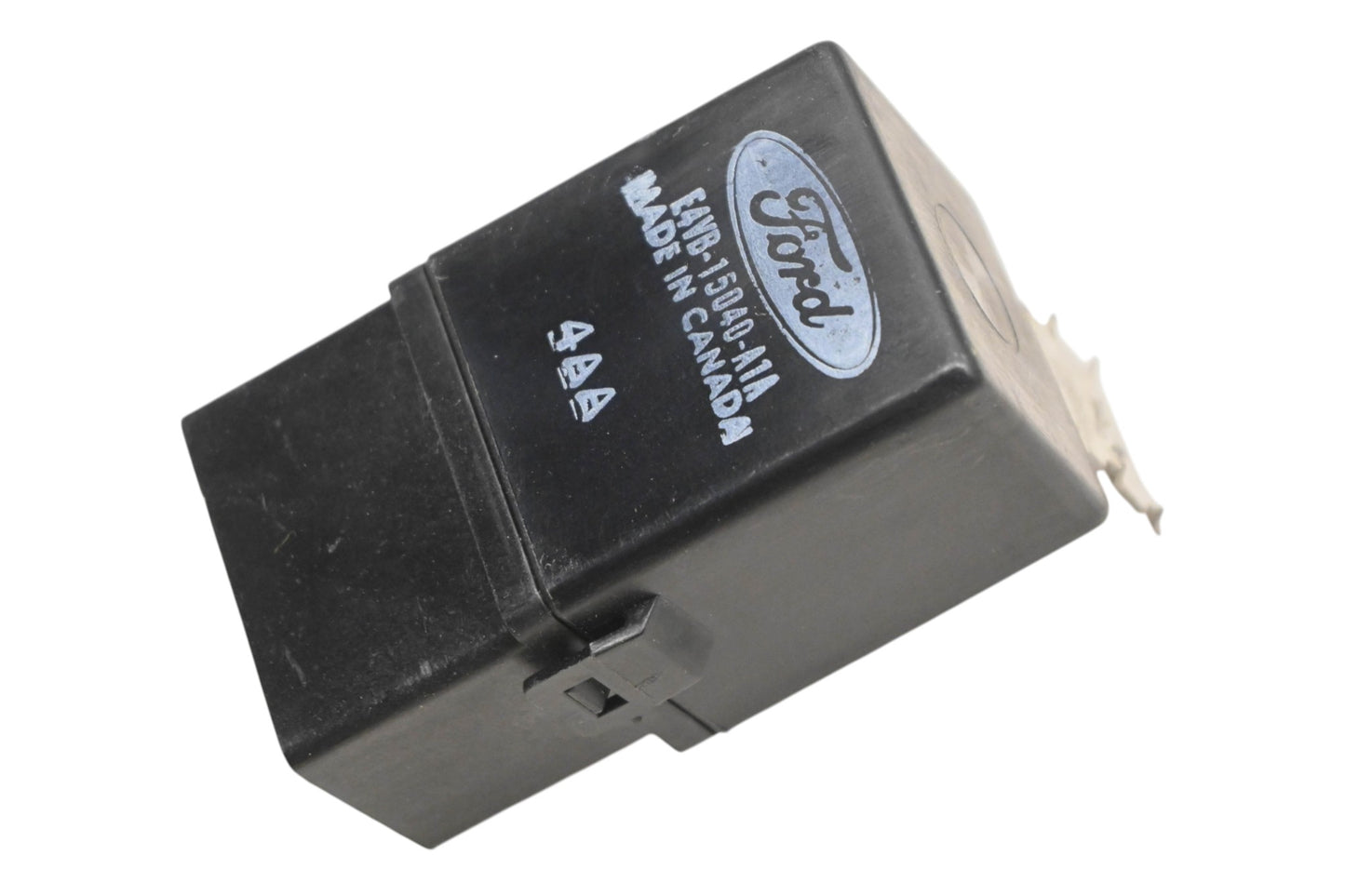 New OEM Ford E4VY-15040-A, E4VB-15040-A1A Radio Power Antenna Relay NOS